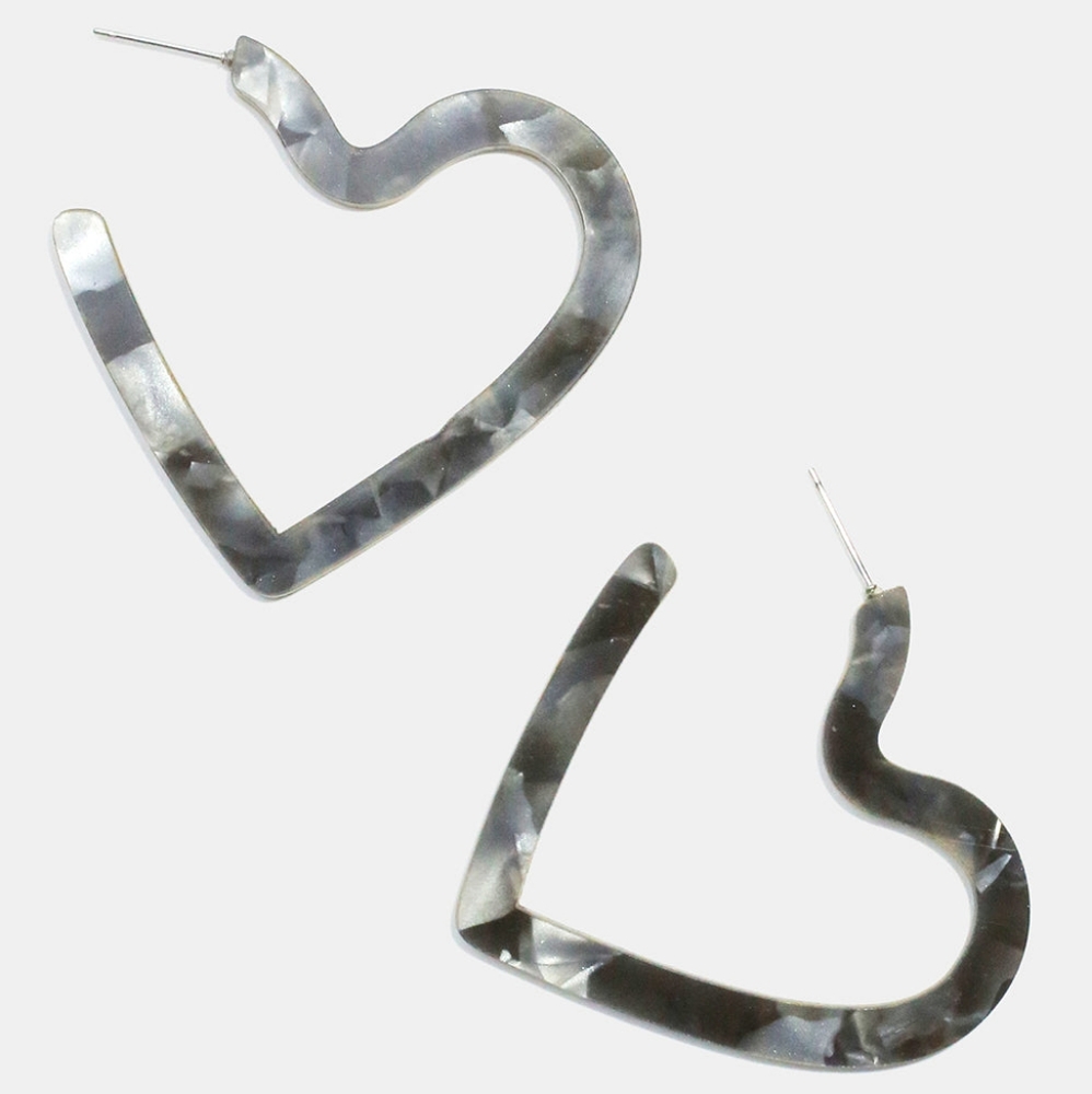 ❤ 4/$15❤ Black Resin Heart  Earrings